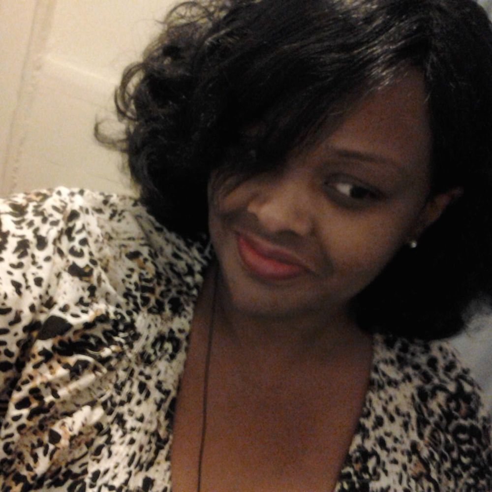 Meet your Posher, Shelia